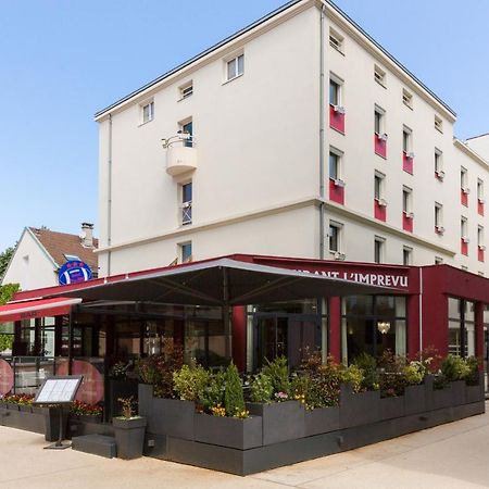 Logis Hotel Du Haut-Bugey Oyonnax Exterior photo